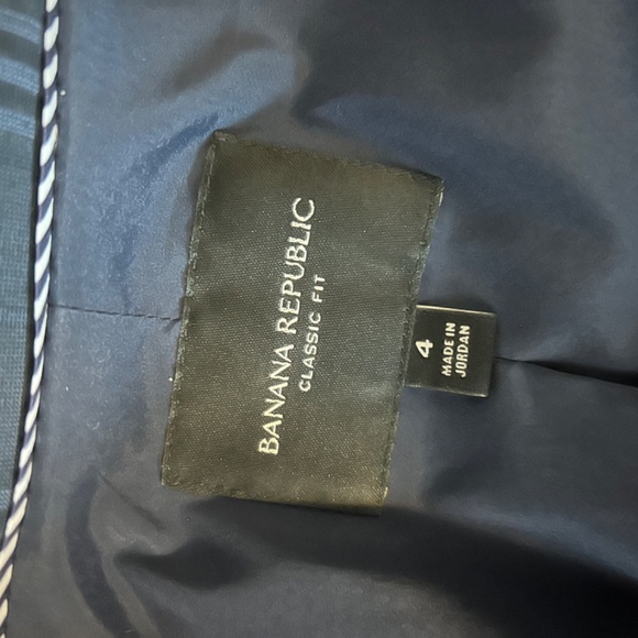 Banana Republic washable wool suiting - Picture 6 of 9